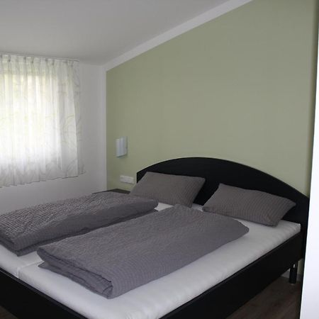Helmers Gaestehaus Gempfing Экстерьер фото